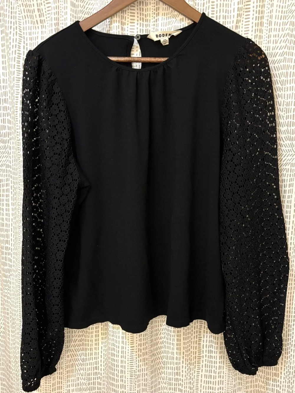 Boden lace sleeve top